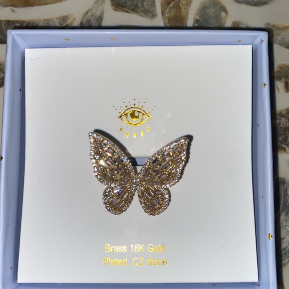 EyeCandy Los Angeles 18K Gold-Plated Brass Butterfly Statement Ring - Picture 5 of 7